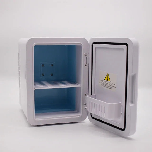 4L Make up Cooler Glass Door Led Portable Compact Cosmetics Beauty Mini Fridge with Light Plastic OEM ODM Free Spare Parts XG04S