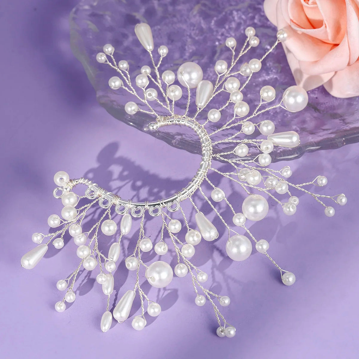 Super Fairy Bridal Earrings Handmade Pearl Rhinestone Ear Clip Forest Flower Ear Bone Clip Design Sense and Temperament Ear Hook