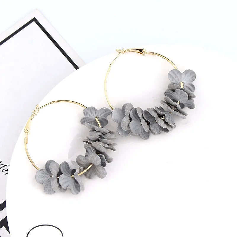 Charm Korean Fashion New Earrings Temperament Hot Selling Fabric Flower Earrings Women Wholesale Women Steel Earrings