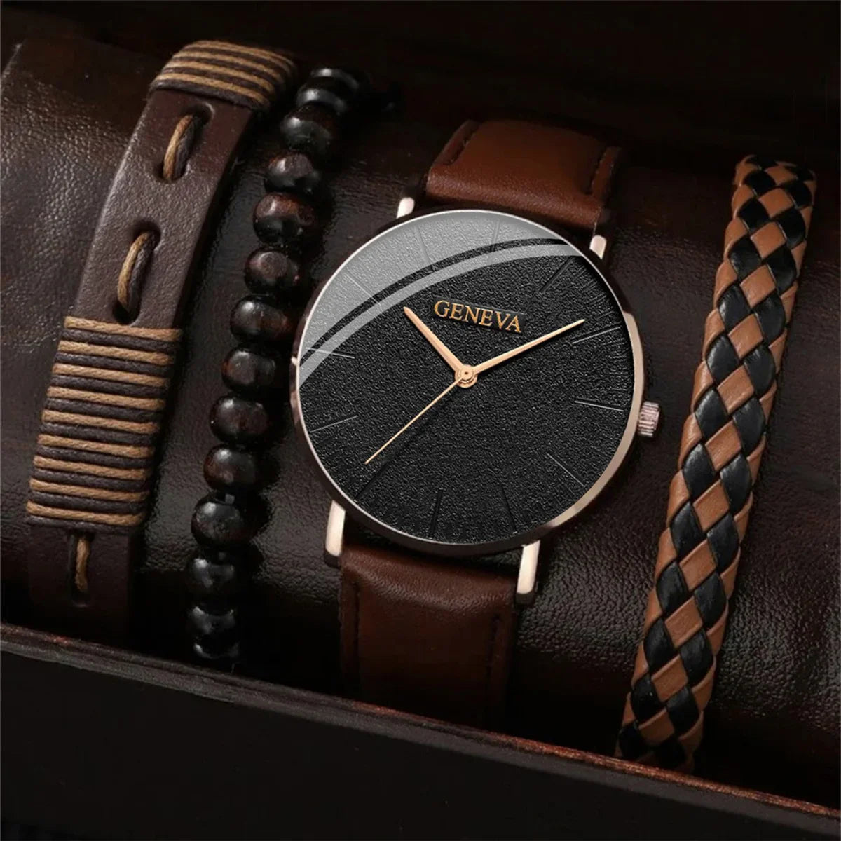 4pcs Men Watch Set with Bracelet Jewelry Business Quartz Watch Casual Bracelet Watch Set Men Sports Trend Wristwatches
