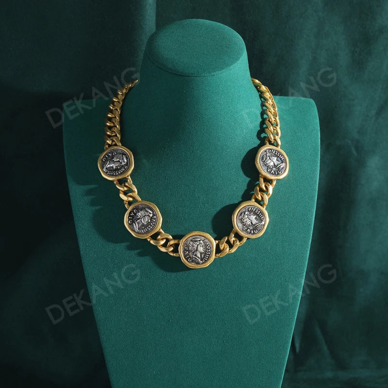 Retro Beauty Head Coin O-Shaped Chain Exaggerated Chocker