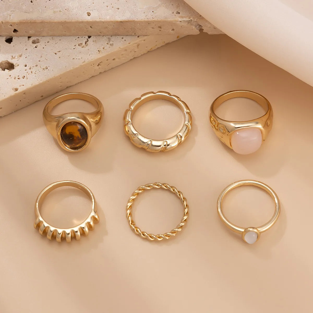 6pcs/set Tide Individuality Retro Geometric Hollowing Inlay Gem Rings SetLiquid State Metal Four-Piece Rings Set Paty Jewelry