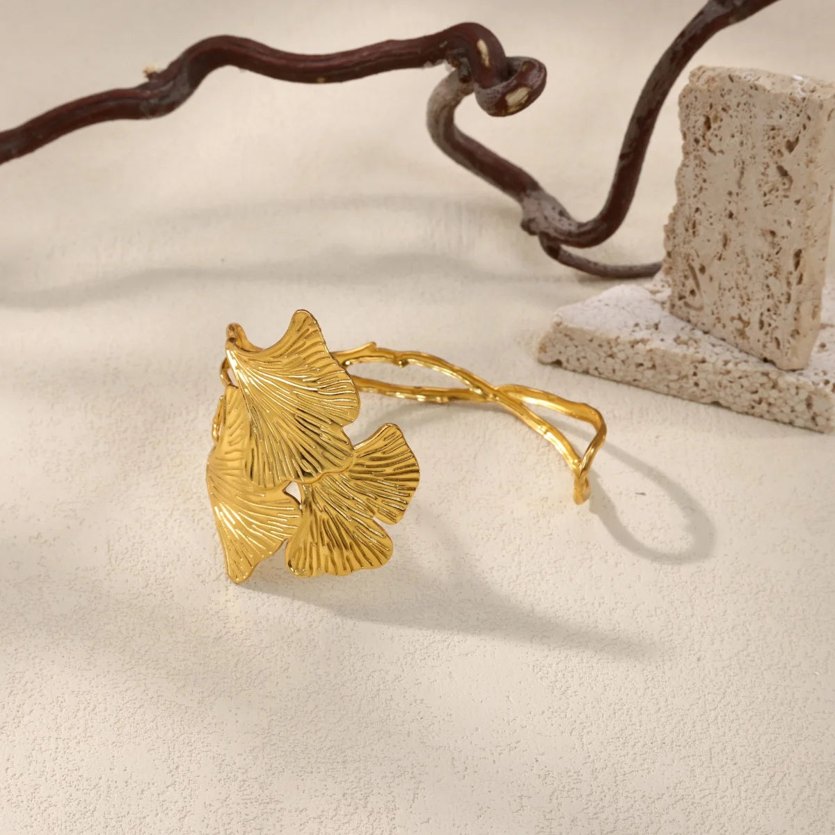 Classic Texture Geometric Open Bangle Bracelet For Women Stainless Steel Gold Color Exquisite Cuff Bracelet 2025 Hand Jewelry