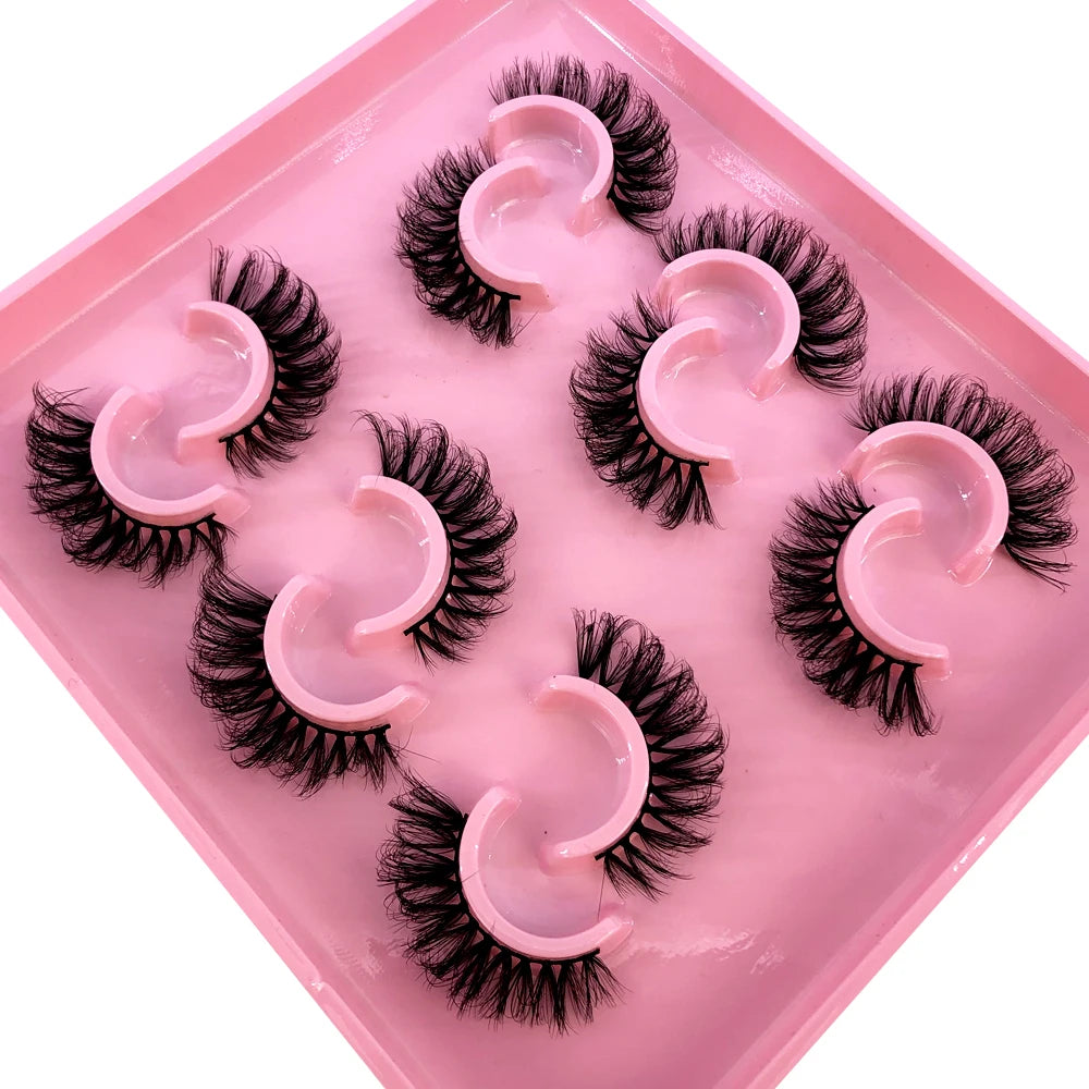 Cat Eye Lashes Realistic Messy Mink Eyelashes Natural long Full Strip Lashes Winged End Eye Elongated Fake Lashes Soft Eyelashes
