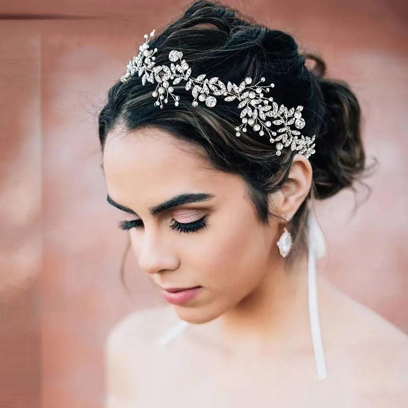 1 Piece of Hot-Selling Bridal Wedding Headbands in Europe and America, with Bead-Shaped Soft Chain Handmade Crystal Pearl Headband