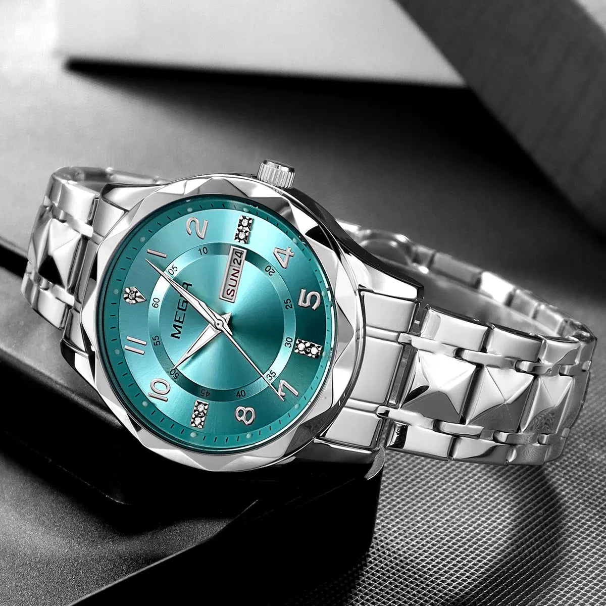 MEGIR Elegant Simple Style Men Quartz Watch with Date Day Display Fashion Stainless Steel Strap Alloy Case Ladies Wristwatch