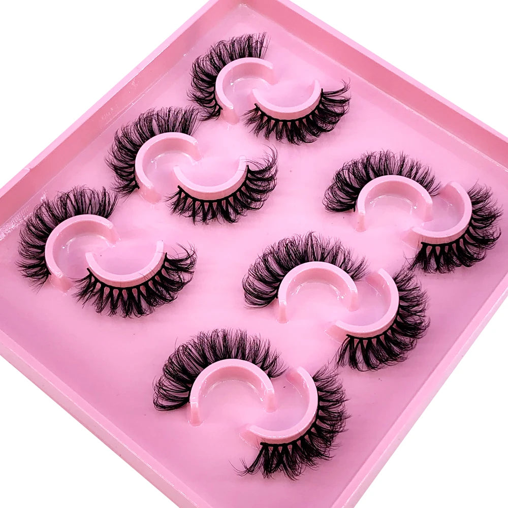 Cat Eye Lashes Realistic Messy Mink Eyelashes Natural long Full Strip Lashes Winged End Eye Elongated Fake Lashes Soft Eyelashes