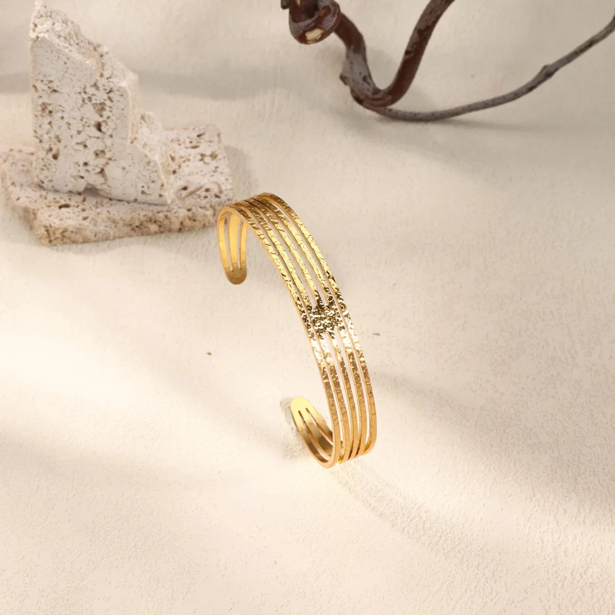 Classic Texture Geometric Open Bangle Bracelet For Women Stainless Steel Gold Color Exquisite Cuff Bracelet 2025 Hand Jewelry