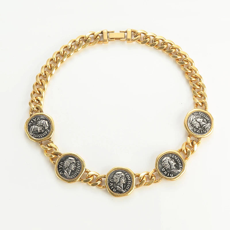 Retro Beauty Head Coin O-Shaped Chain Exaggerated Chocker