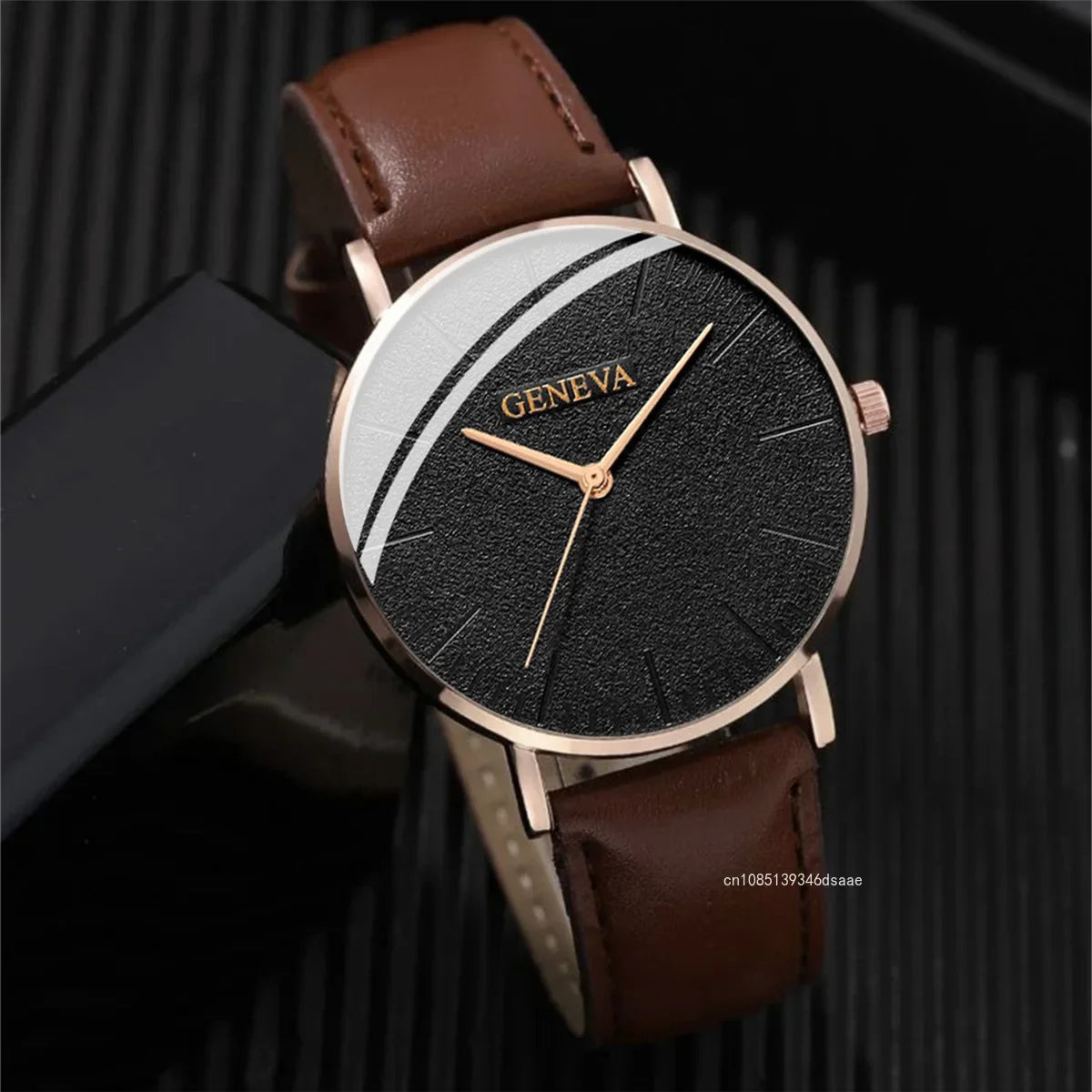 4pcs Men Watch Set with Bracelet Jewelry Business Quartz Watch Casual Bracelet Watch Set Men Sports Trend Wristwatches