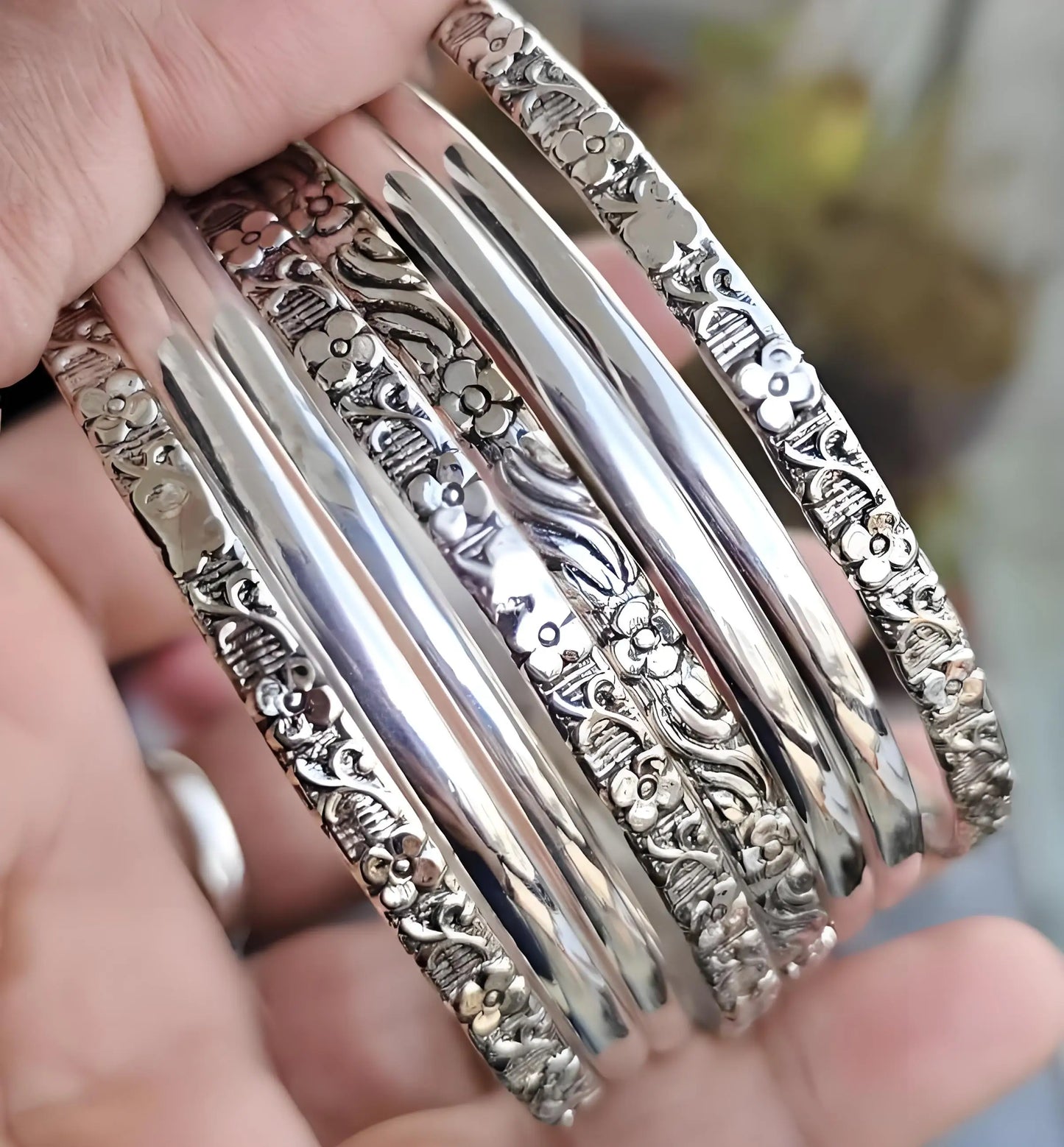 NADEEM Fashion Vintage Metal Layer Flower Bangles for Women Luxury Charm Bracelets Party Jewelry Wholesale Gifts