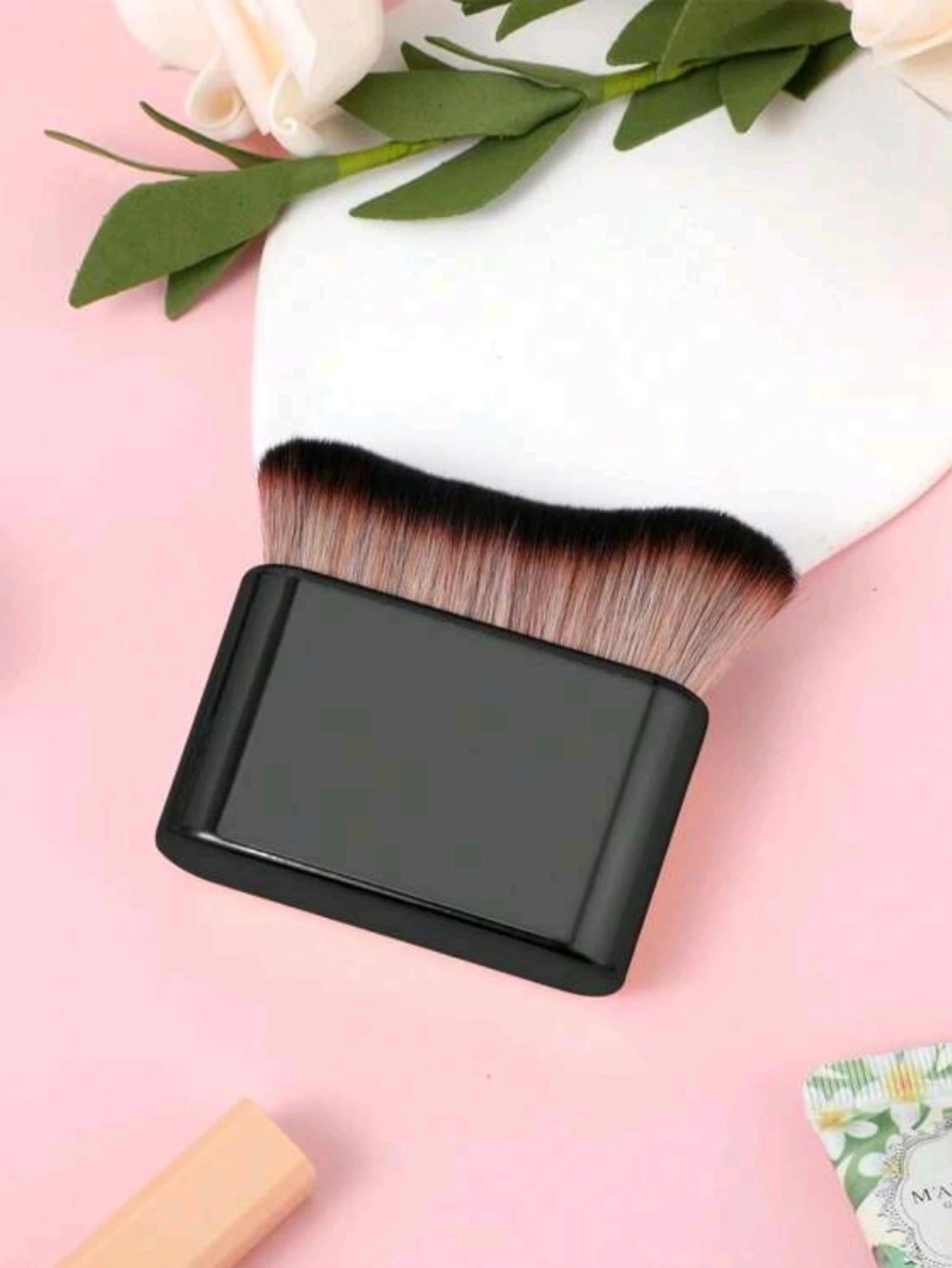 1 Foundation Brush Rose Gold Tanning Mixed Brush Foundation, Blush, Eye Shadow, Bronze, Facial and Neck Foundation Brush High and Low Foundation Brush