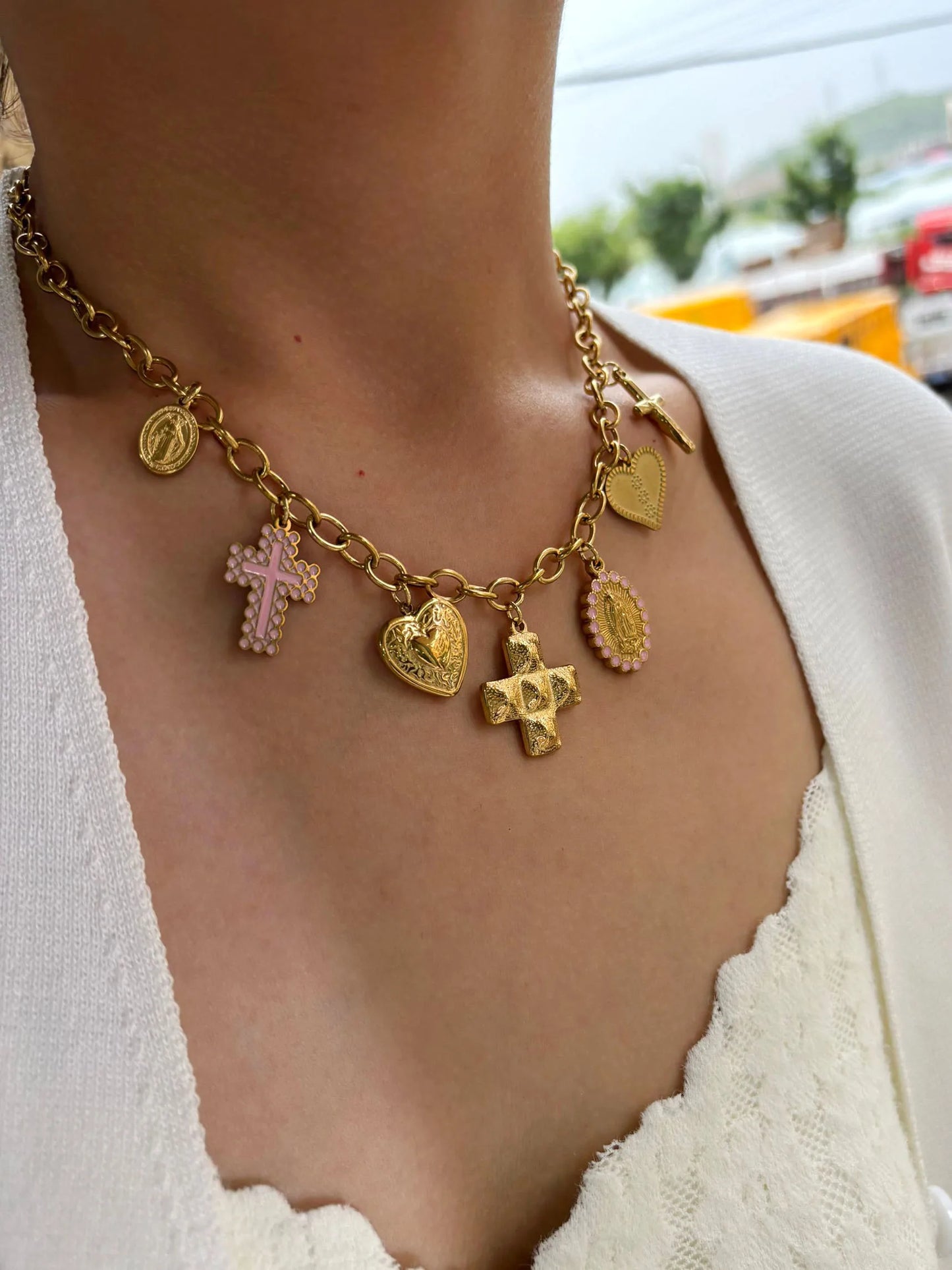 Peri'sbox Anti-Tarnish Fashion 18K Gold Plated Cross Heart Oval Pendant Necklace Creative Design Stainless Steel Women's Jewelry