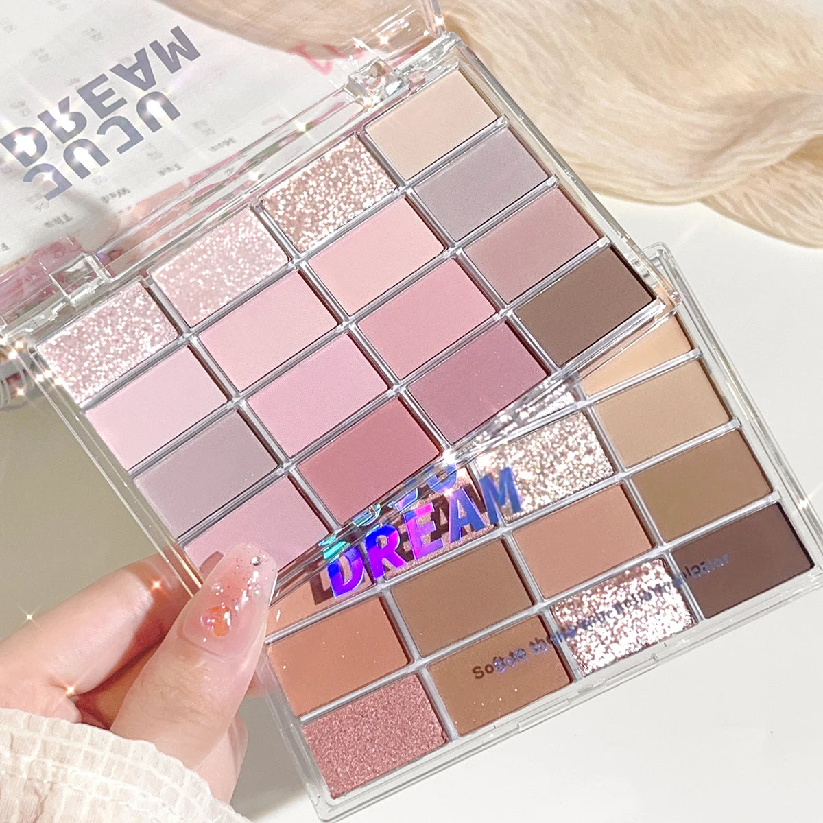 16-Color Eyeshadow Palette Matte & Shimmer – Nude Earth Tones, Silky Blendable Texture, Korean Style Natural Eye Makeup Look